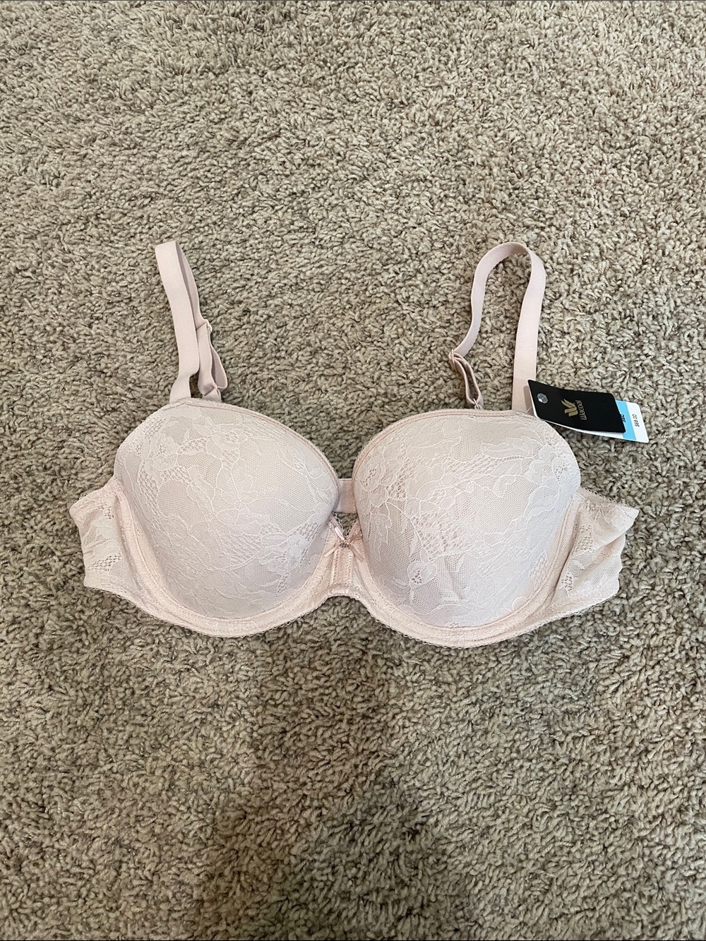 NWT Wacoal Light Blush Lace Finesses T-Shirt Bra